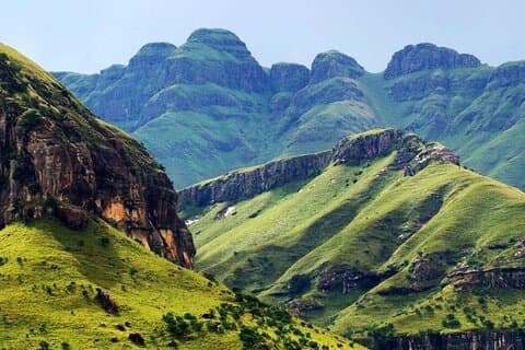 Drakensberg Mountains and Sani Pass Lesotho 2 Day Tour