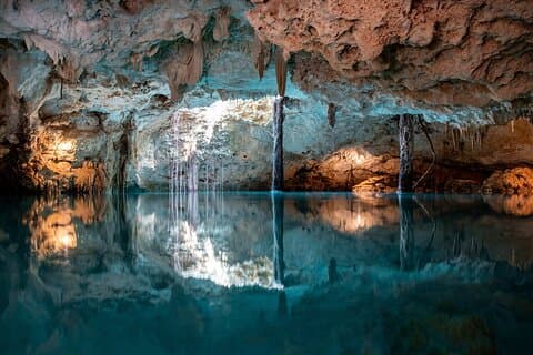 Tulum og 2 Cenotes halvdagstur fra Riviera