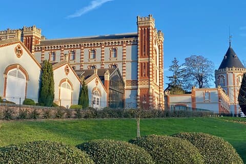 Champagne Taittinger e Pommery Viaggio privato di degustazione da Parigi