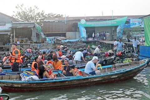 Authentic Mekong Delta Tour from Saigon Small Group