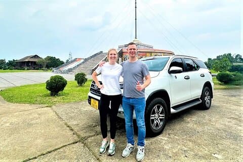 ホイアンからフエへの英語ドライバー付き専用車（またはその逆）