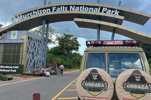 2 días de safari en el parque nacional de las cataratas Murchison