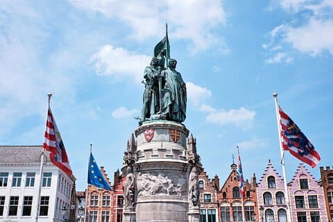 Explore Bruges in 60 minutes with a Local