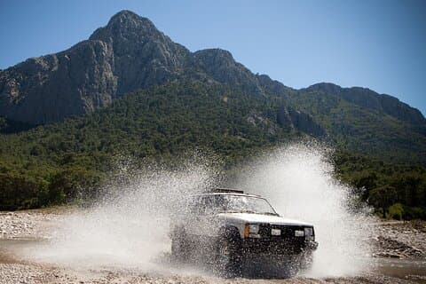 Supramonte: Ganztägige Jeep-Offroad- und Wandertour ab Dorgali