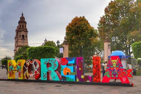 Mexico City til Morelia: Historisk, kulturel og kulturel tur