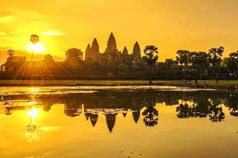 Angkor Wat Sunrise tour met klein - groep met rondleiding
