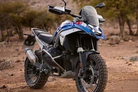 Motorcycle rental Trogir / BMW R1300GS / Your own motorbike tour
