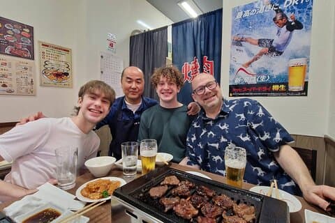 Découvrez la culture japonaise et dégustez le Yakiniku et le saké