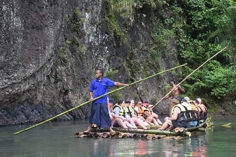 Jewel Of Fiji Incl Fijian Village Waterfall Hôtels à Pacific Harbour