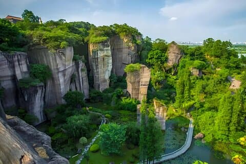 Lotus Hill Ancient Quarry Big Buddha Art AncientTown Privat rundtur