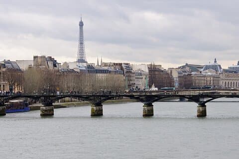 Discover Paris Like Never Before: Private Walking Tour