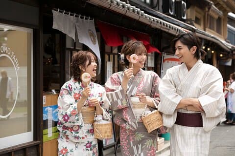 Inuyama privat tur med Kimono og Sado Experience fra Nagoya