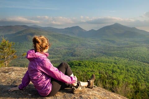 KNUCKLES FIVE PEAKS CAMPING & HIKING ToURS