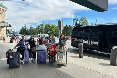 Private transfer Vancouver to/from Whistler with your luggage