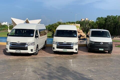 Private Shuttle from Cancun Airport to Cancún Hotel Zone/Downtown