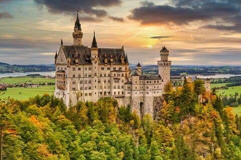 Tour privato da Monaco di Baviera: Neuschwanstein, Linderhof, Oberammergau