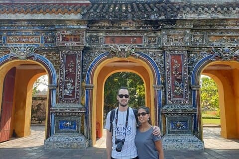 Hue Imperial Walking Tour: Utforskning av smågrupper