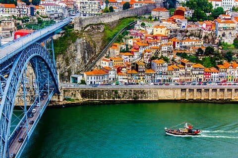 Porto City Tour Full Day med lunsj og Six Bridges Cruise - Privat basis
