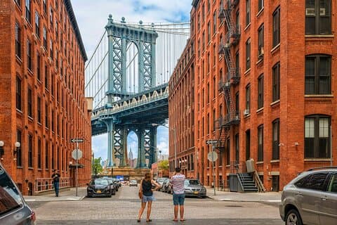 Brooklyn, Manhattan, & DUMBO Tour de ônibus aberto com Guia