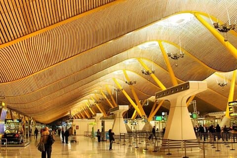 Servizio Fast Track per gli arrivi VIP Premium Lane