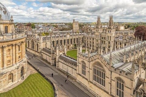 Privater Transfer vom Flughafen Heathrow nach Oxford