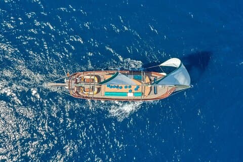 Barcelona Sailing Cruise with Local Tapa