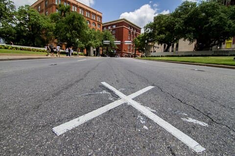 Excursão autoguiada de condução em áudio pelo assassinato de Dallas JFK