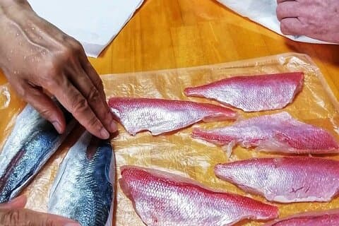 日本のペスカタリアン料理のための大阪料理