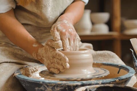 Hanoi: Bat Trang Pottery class & Train Street Private Tour