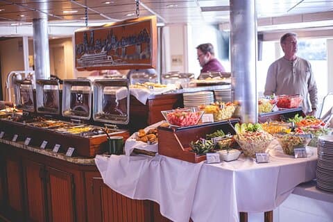 2-hour Brunch Cruise on Willamette River