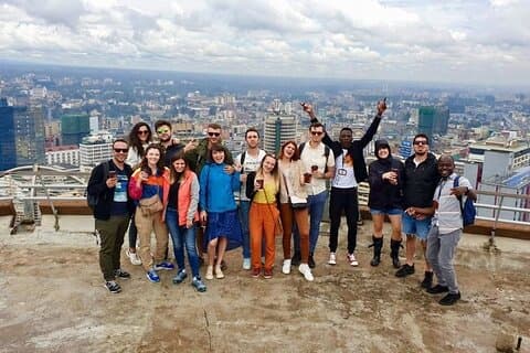 Nairobi City Walking Guided Tour med frokost på Carnivore