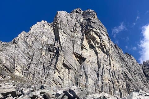 El Namun la Pass Trek