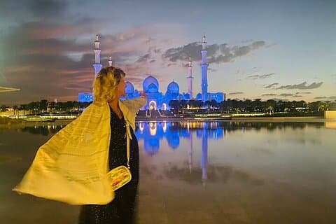 Privat - Abu Dhabi 6 timers Layover bytur