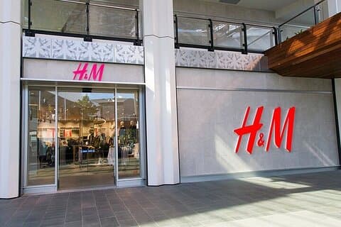 Privat shoppingtur fra Melbourne Hotels til DFO South Wharf