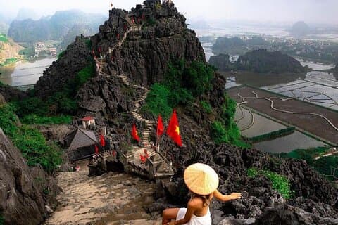 Ninh Binh Reise von Hanoi: Hoa Lu-Mua Cave-Boat-Cycling-Lunch