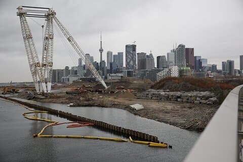 Shared Walking Tour of Urban Regeneration Project in Port Lands