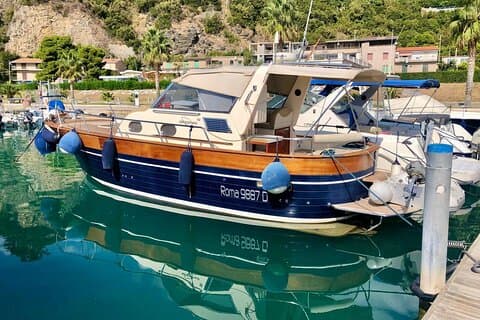 Escursione in Barca Privata con Skipper in Costiera Amalfitana
