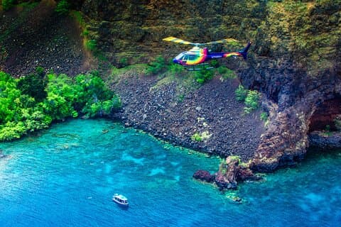 Kona Coast Scenic – 30-minütiger Hubschrauberrundflug – mit oder ohne Türen
