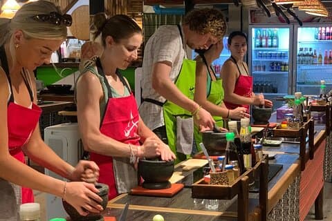 Chiang Mai: clase de cocina tradicional tailandesa-Akha y visita al mercado