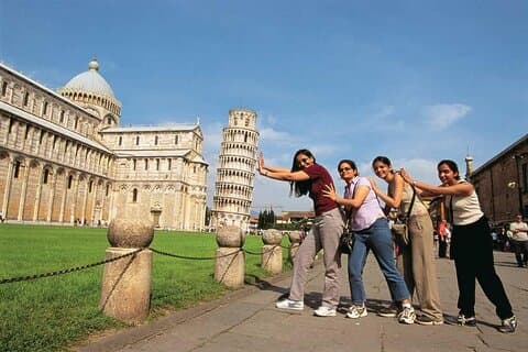 Pisa und Lucca Lunch & WineTasting Inklusive aus Florenz