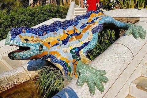 Excursão Compartilhada de Barcelona, Incluindo Entrada do Parque Güell + Ebook