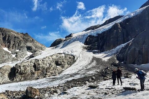 Ushuaia Trekking no Glaciar Vinciguerra e visita à lagoa Tempanos