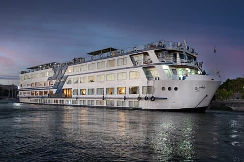 4 Days Nile Cruise; Aswan to Luxor with Abu Simbel & Hot Balloon
