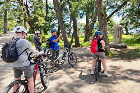 Amanohashidate Sand bar & culture e-bike tour