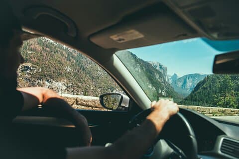 Private Shuttle from Calgary/ YYCAirport/Canmore/Banff Transfers