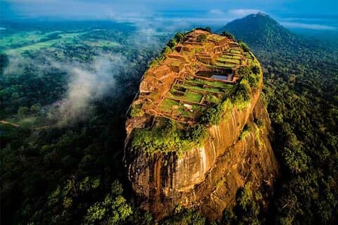 Kandy to Sigiriya Fortress and Dambulla Day Tour