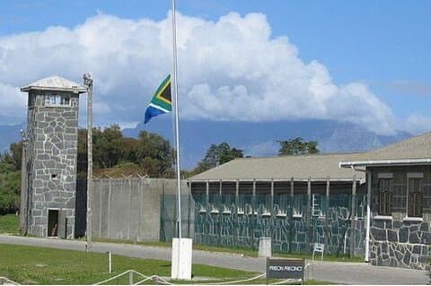 Robben Island Museum Halvdagstur. Inklusive alla biljetter.