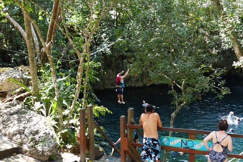 Privat tur ved Puerto Morelos & Cenote fra Cancun med Tequila