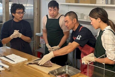 Curso de sashimi con chef