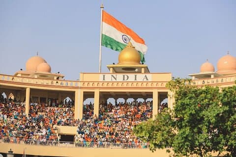 Amritsar: Wagah Border Flag-Lowering Cerimonial Tour